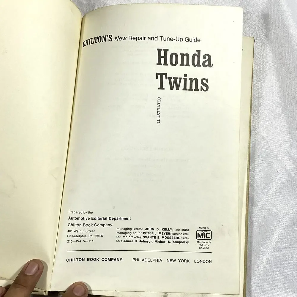 Chilton's Repair and Tune-Up Guide Honda Twins Motorcycle Service Manual Book